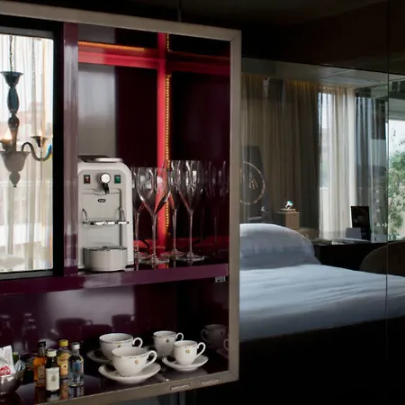 L'h Hotel