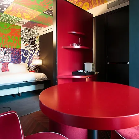 Hotel L'h