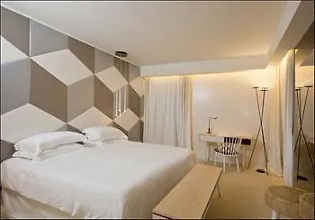 Hotel L'h